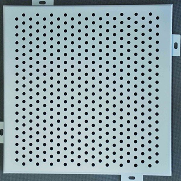 1.5mm沖孔鋁單板
